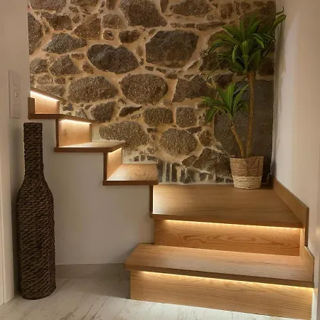 As Penedas, Casa Dos Arcos *