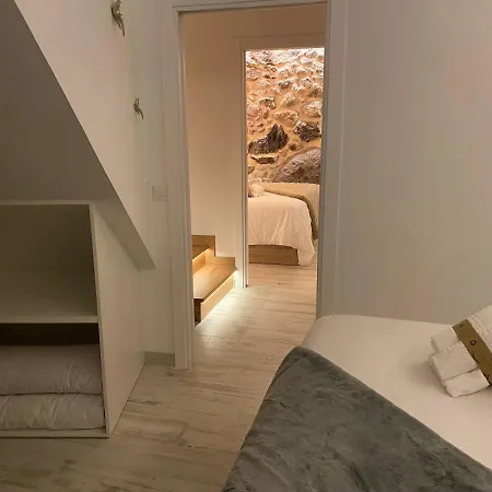 As Penedas, Casa Dos Arcos Sober