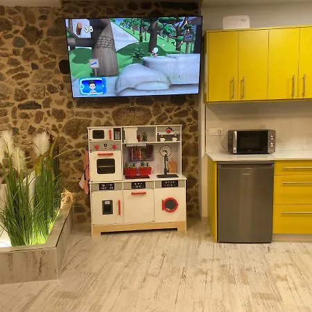 Holiday home As Penedas, Casa Dos Arcos Sober