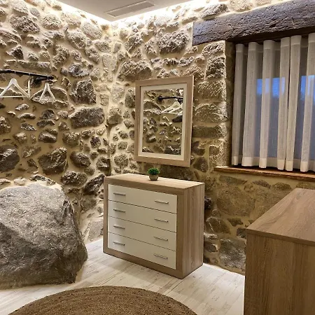 Nyaraló As Penedas, Casa Dos Arcos