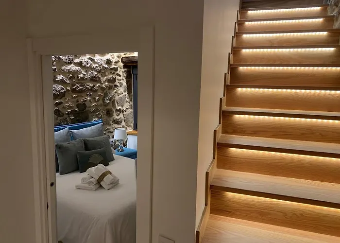 As Penedas, Casa Dos Arcos