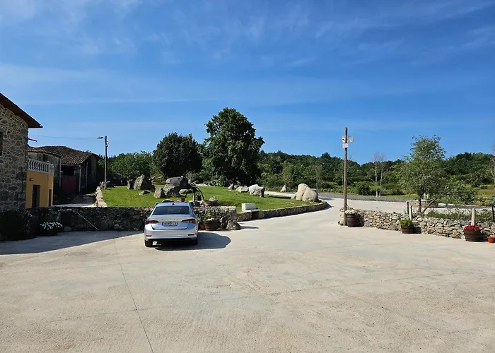 As Penedas, Casa Dos Arcos